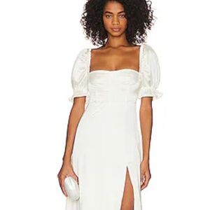 Weworewhat  Puff Sleeve Midi Dress in Whisper White